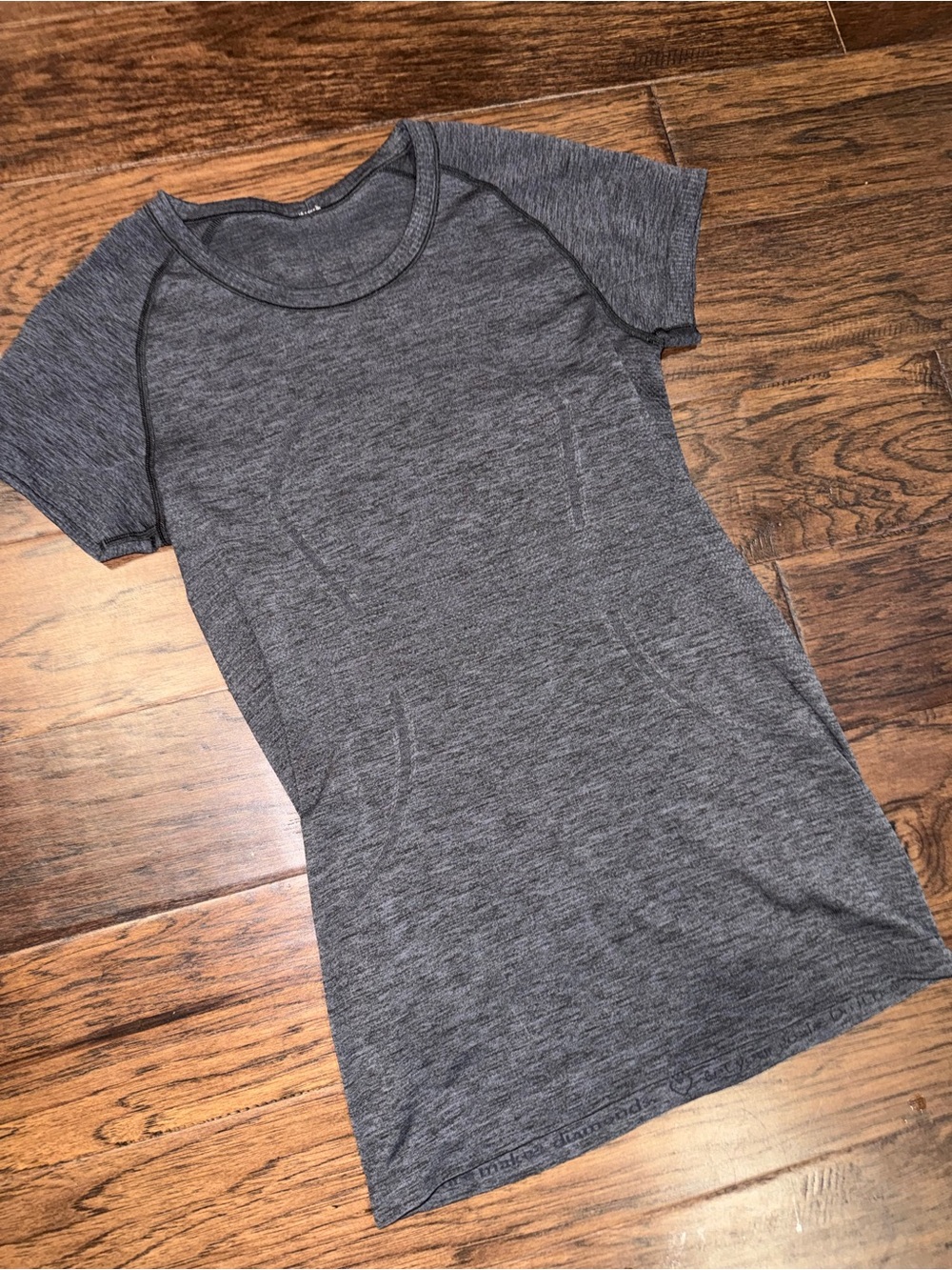 Lululemon Swiftly heathered Grey Tee